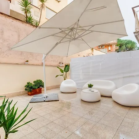 96 Degli Ubaldi Charming Apartment Rome